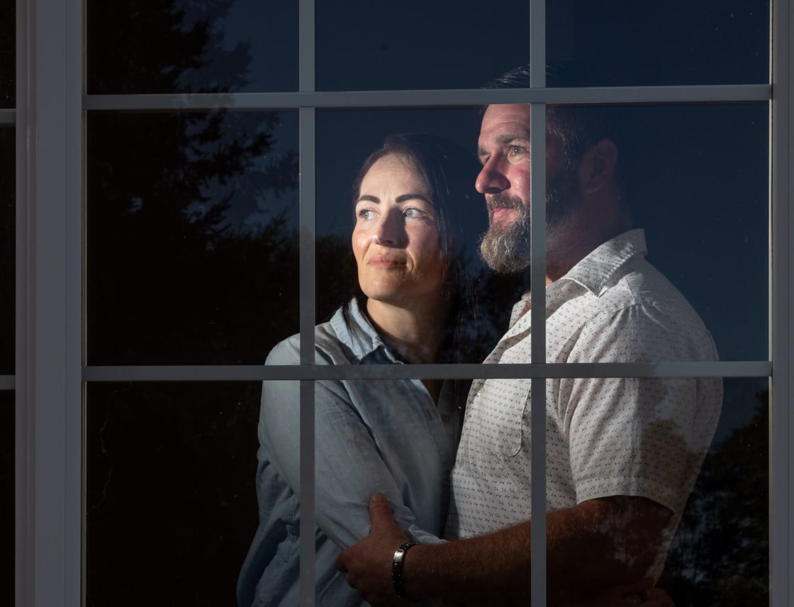 01-Brian-and-Linsey-250820-FW-2048x1567