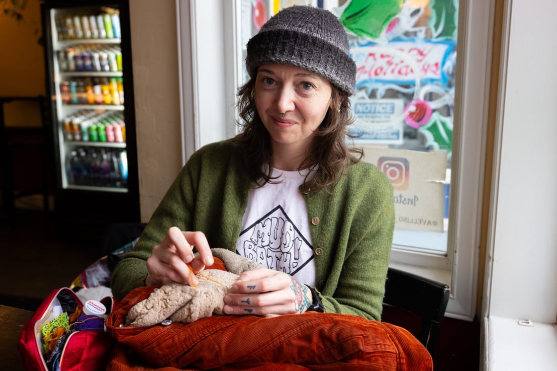 01-jesse-edgil-fic-20251206-SO-1536x1025