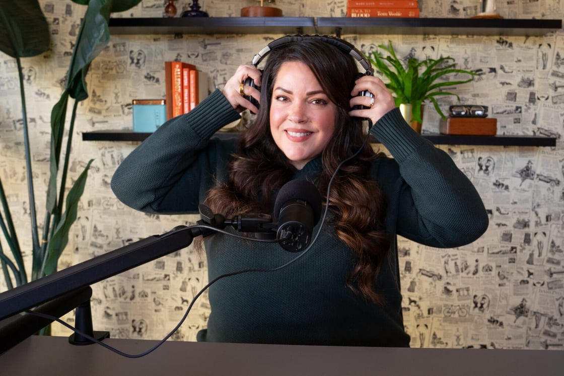 04-LiesWeBought-251119-EV-1536x1024