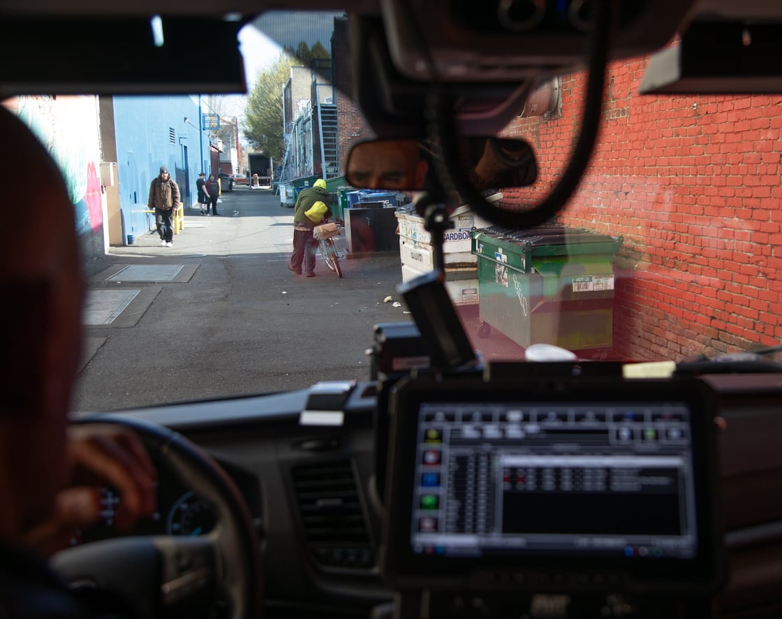 08-communityparamedics-240410-HH