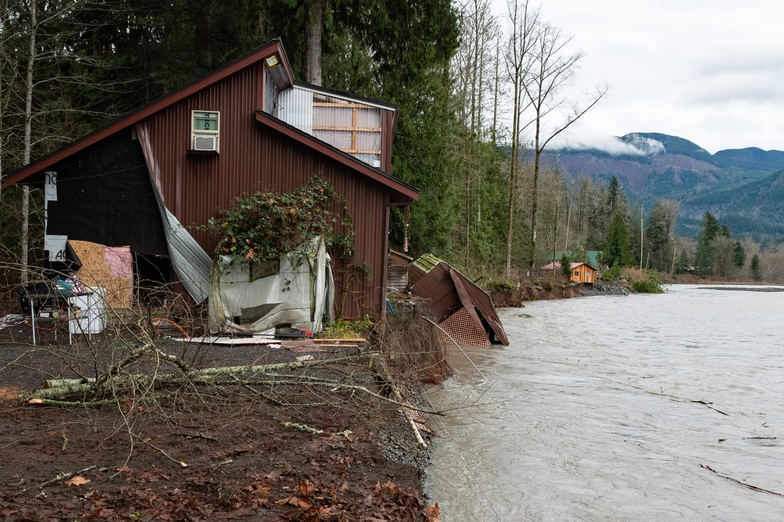 2025flood-20251214_ISS_4782-2048x1365