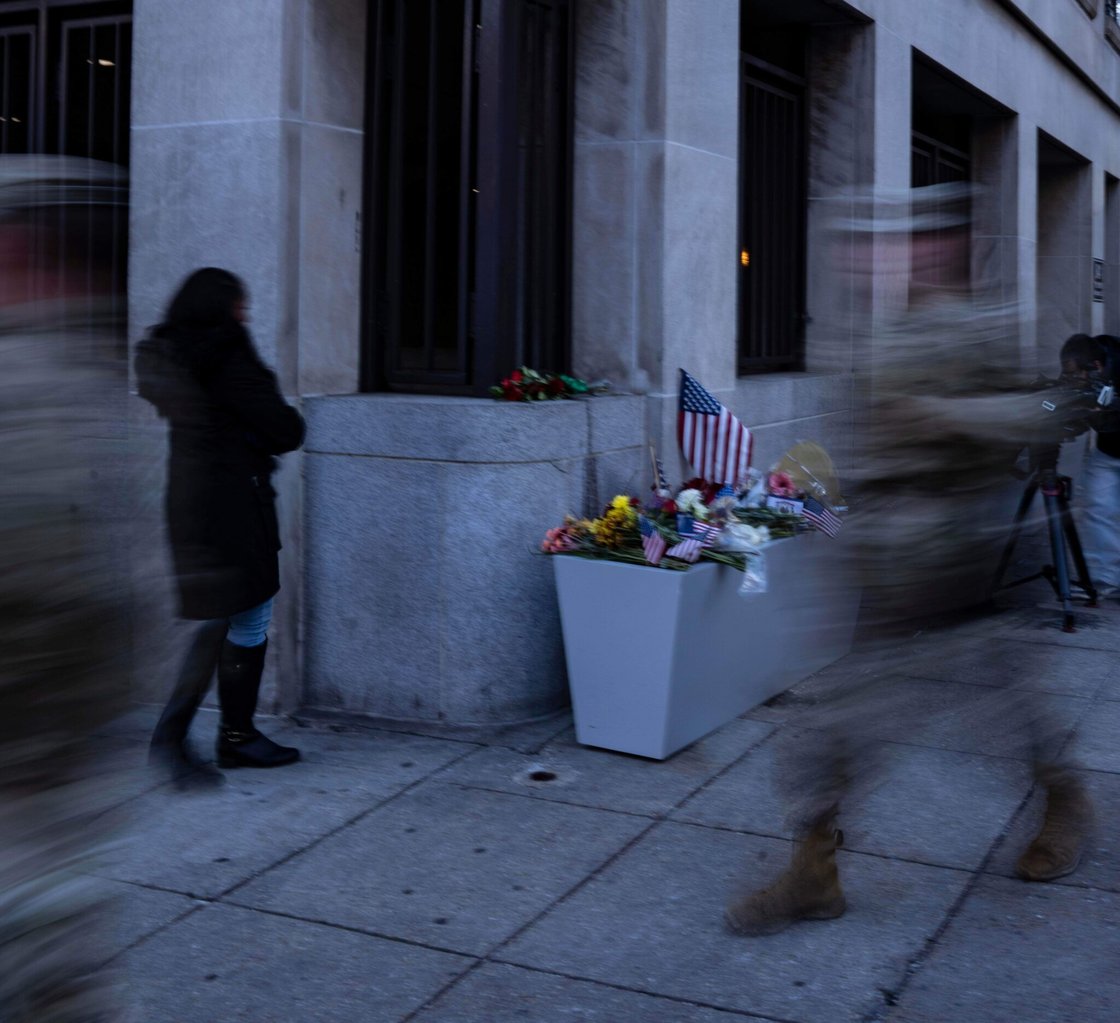 AP25333325386168-2048x1871