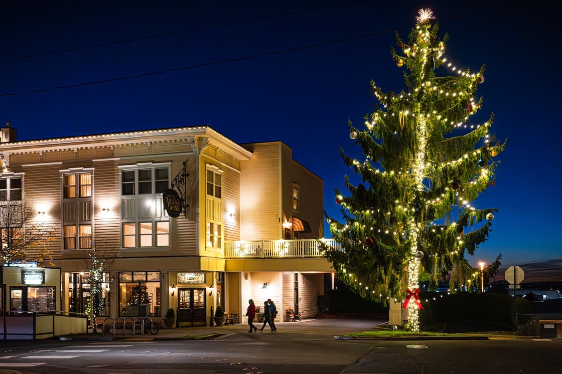 CL-christmas-120224-1